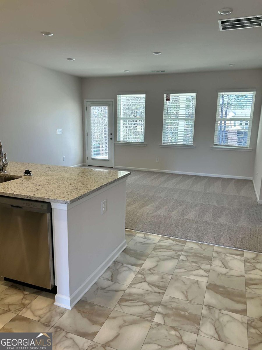 237 Hydrangea Court Dallas - 8