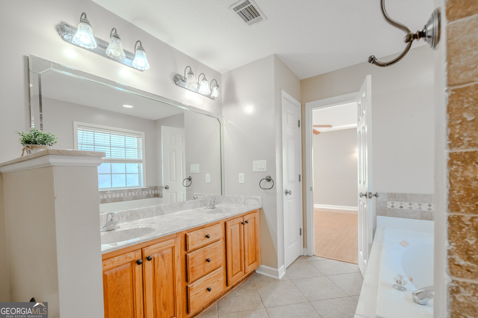 611 Bay Laurel Circle Warner Robins - 25
