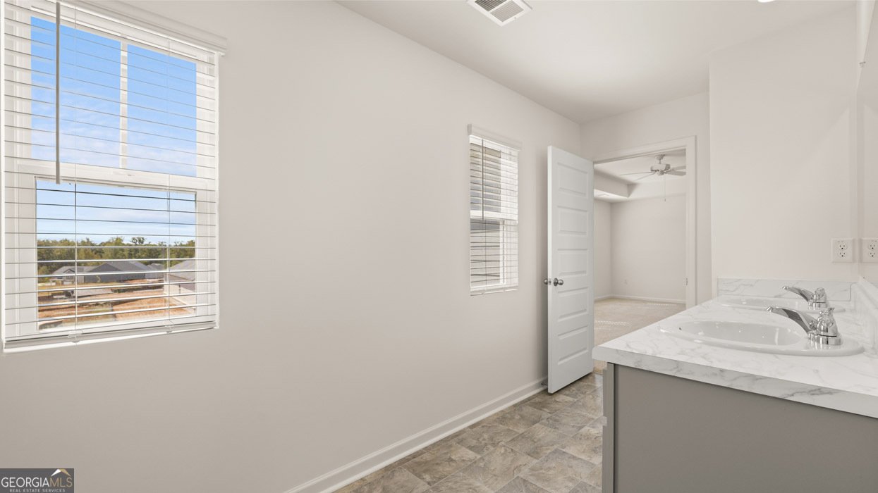 165 Aster Avenue Locust Grove - 25