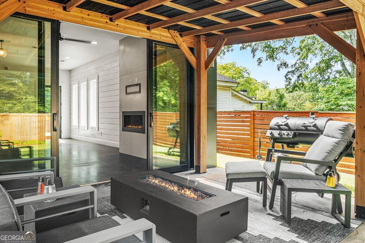 244 LOCUST Street Atlanta - 13
