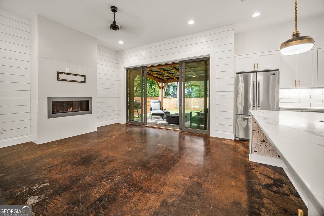 244 LOCUST Street Atlanta - 24
