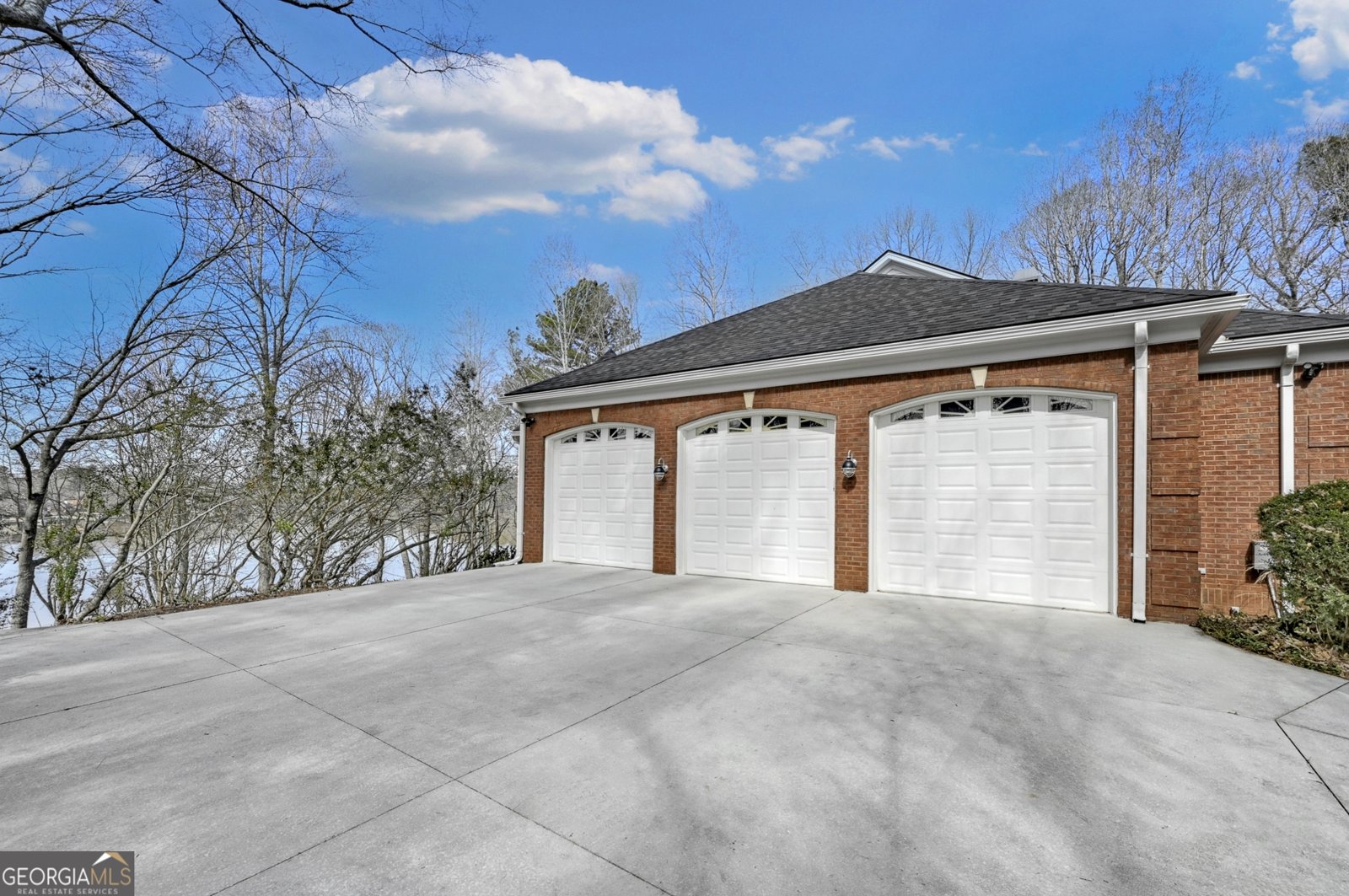 300 Island Cove Drive Newnan - 76