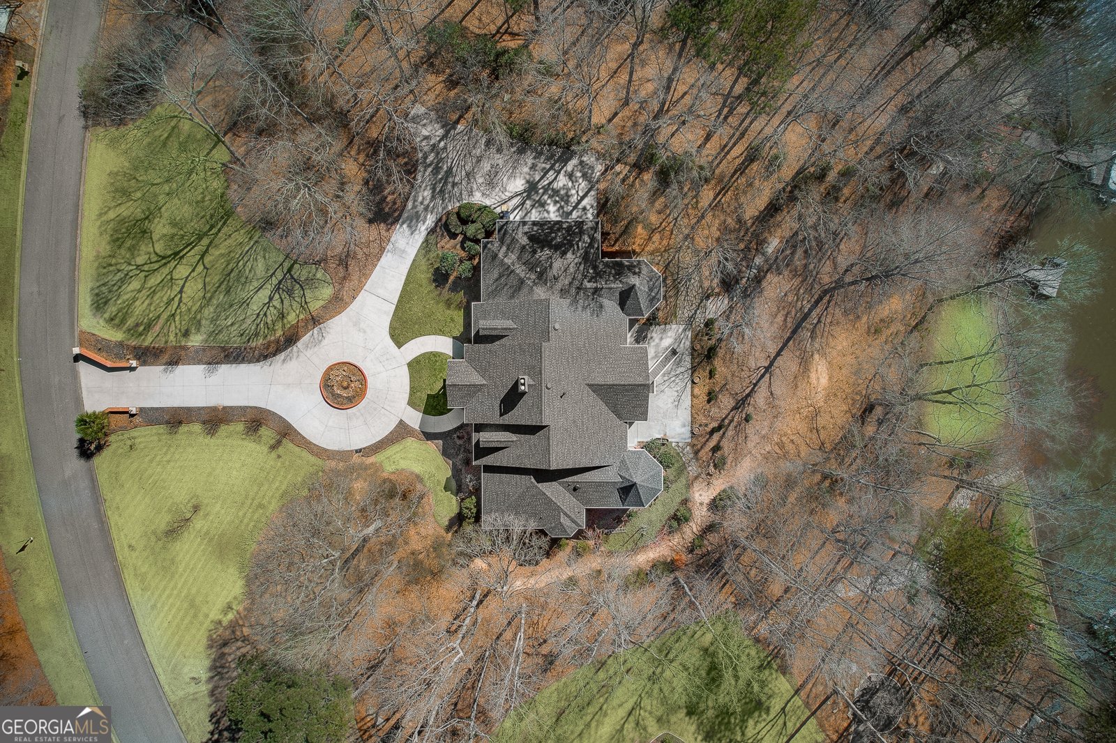 300 Island Cove Drive Newnan - 85
