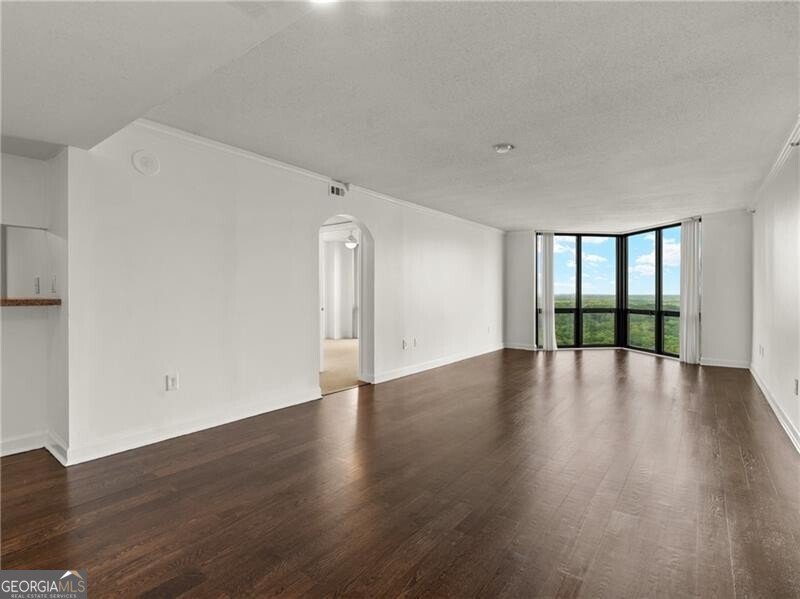 2870 Pharr Court South Atlanta - 13