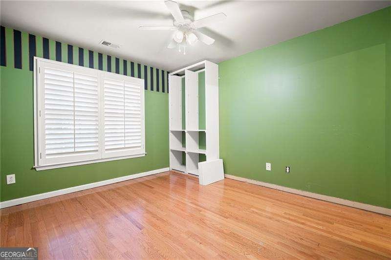 514 Lovinggood Court Woodstock - 17