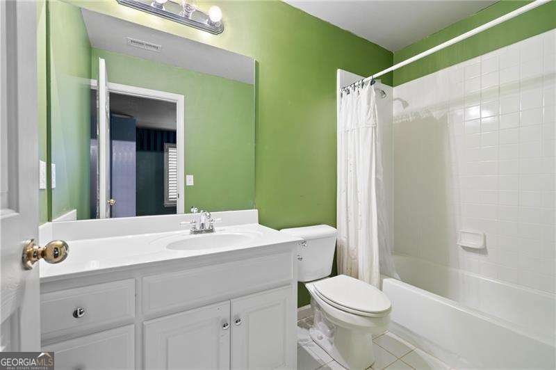 514 Lovinggood Court Woodstock - 18