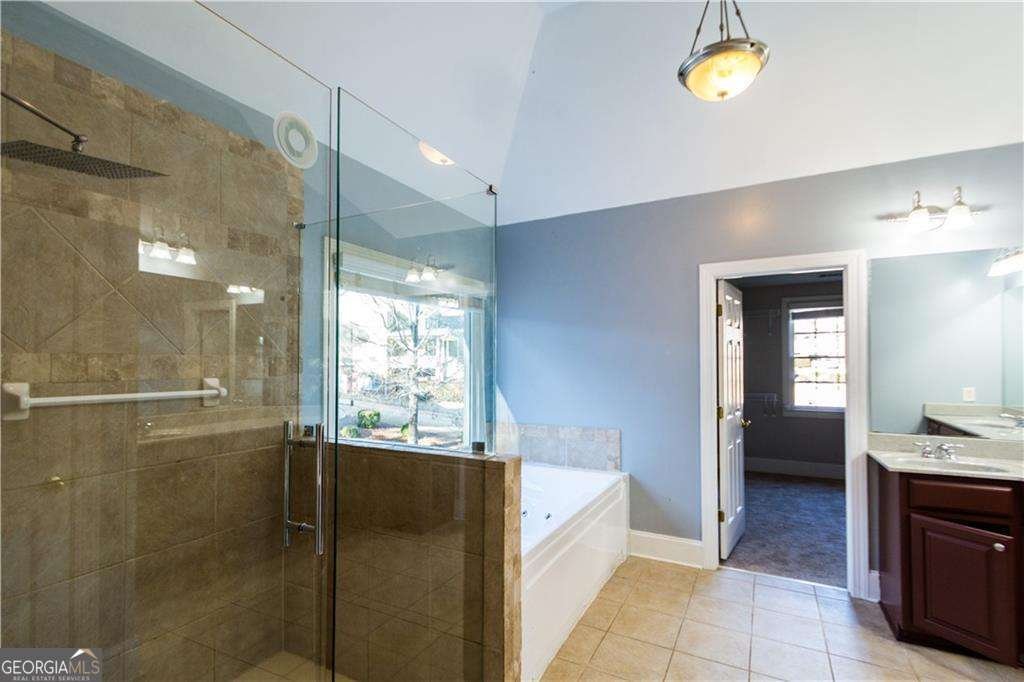 8465 Bethel Ridge Court Gainesville - 33