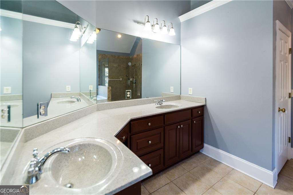 8465 Bethel Ridge Court Gainesville - 37