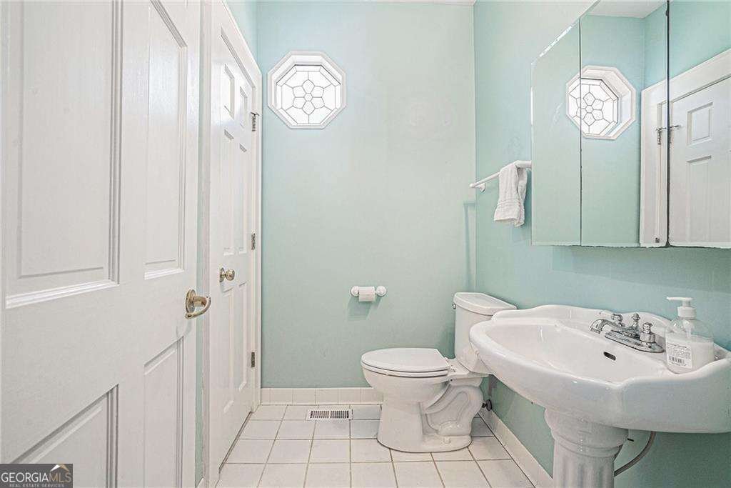 97 Benson Street Hartwell - 17