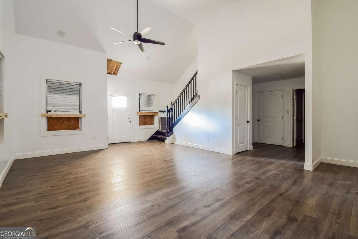 1114 Oak Knoll Terrace Atlanta - 3