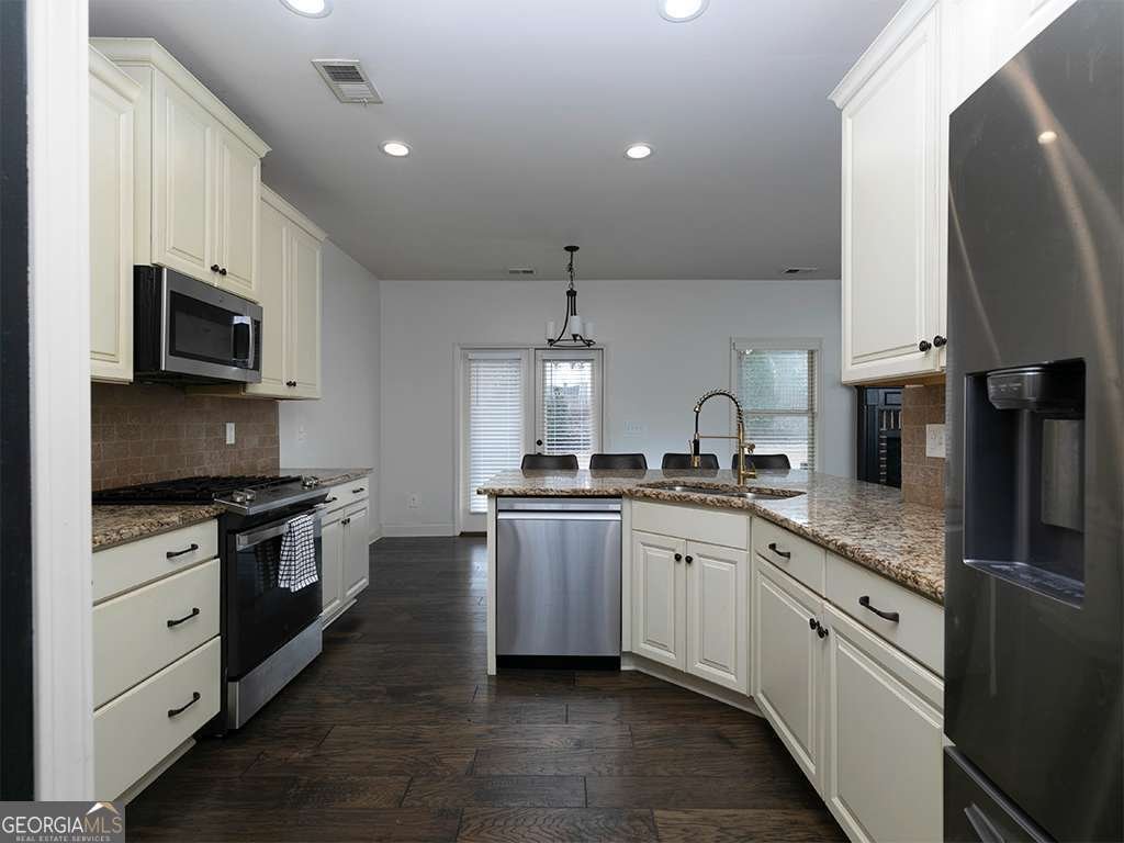 242 Cobblestone Trail Dallas - 11