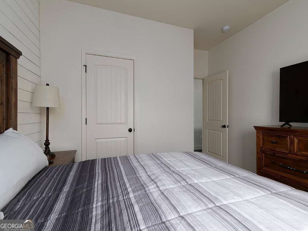 242 Cobblestone Trail Dallas - 18