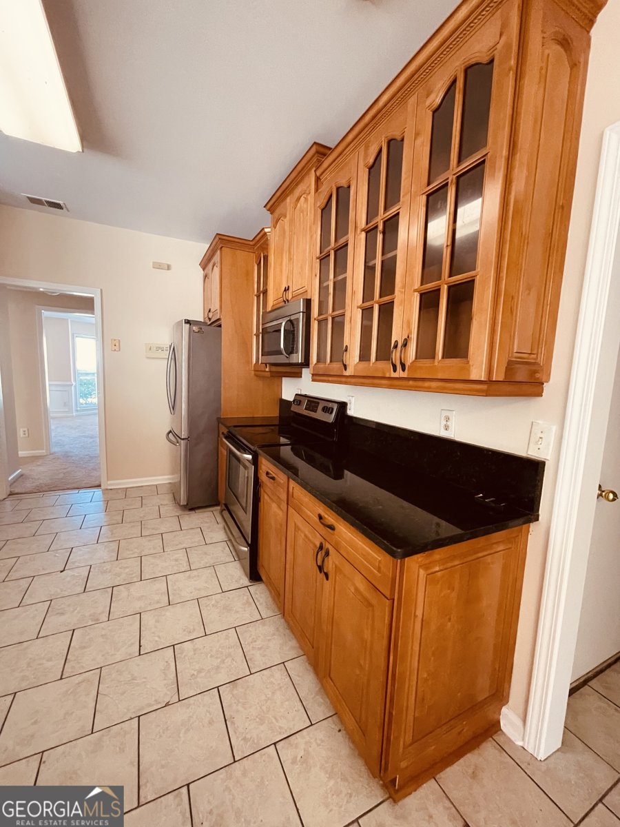 2030 CALMWATER Court Suwanee - 12