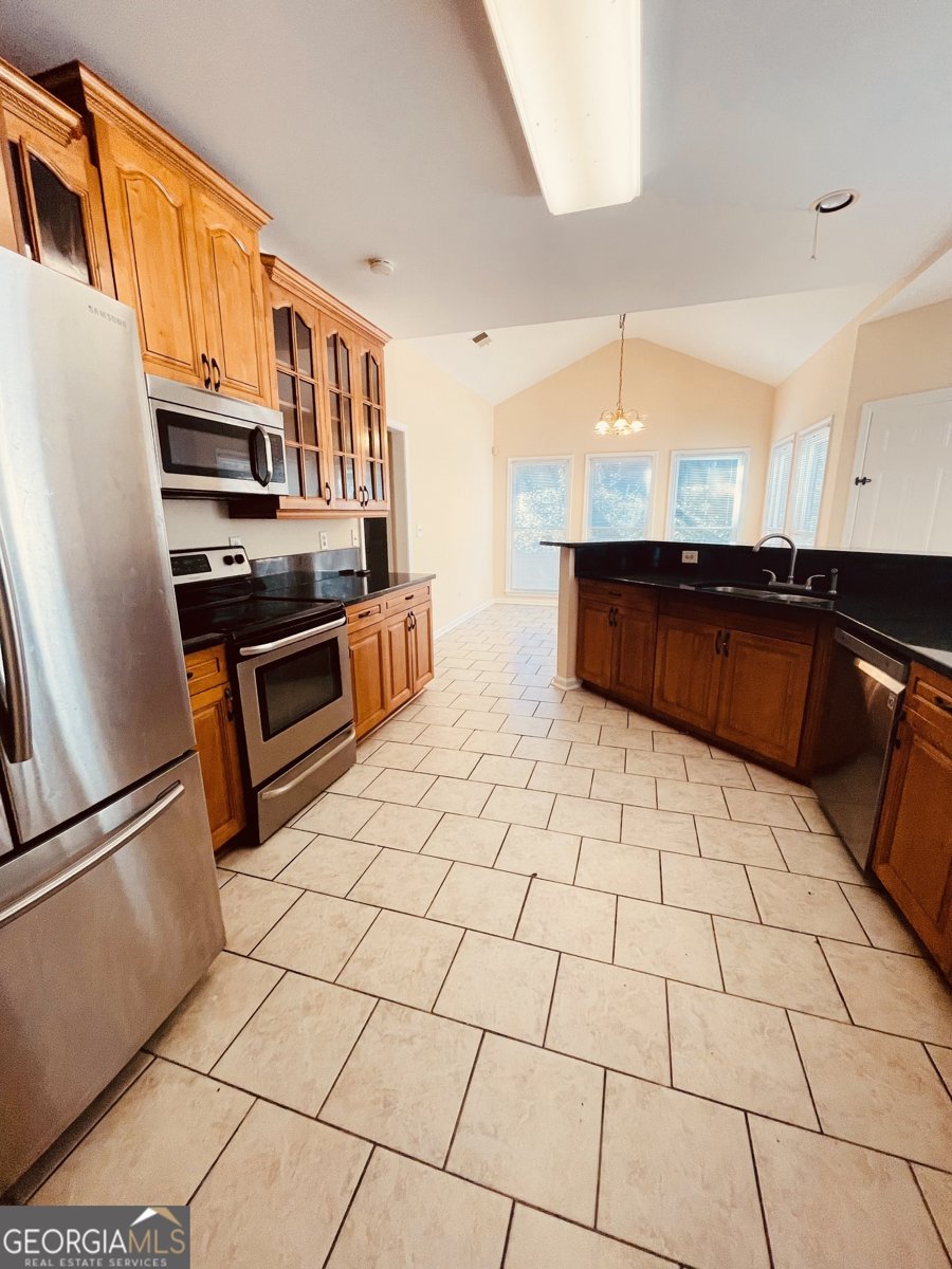 2030 CALMWATER Court Suwanee - 14