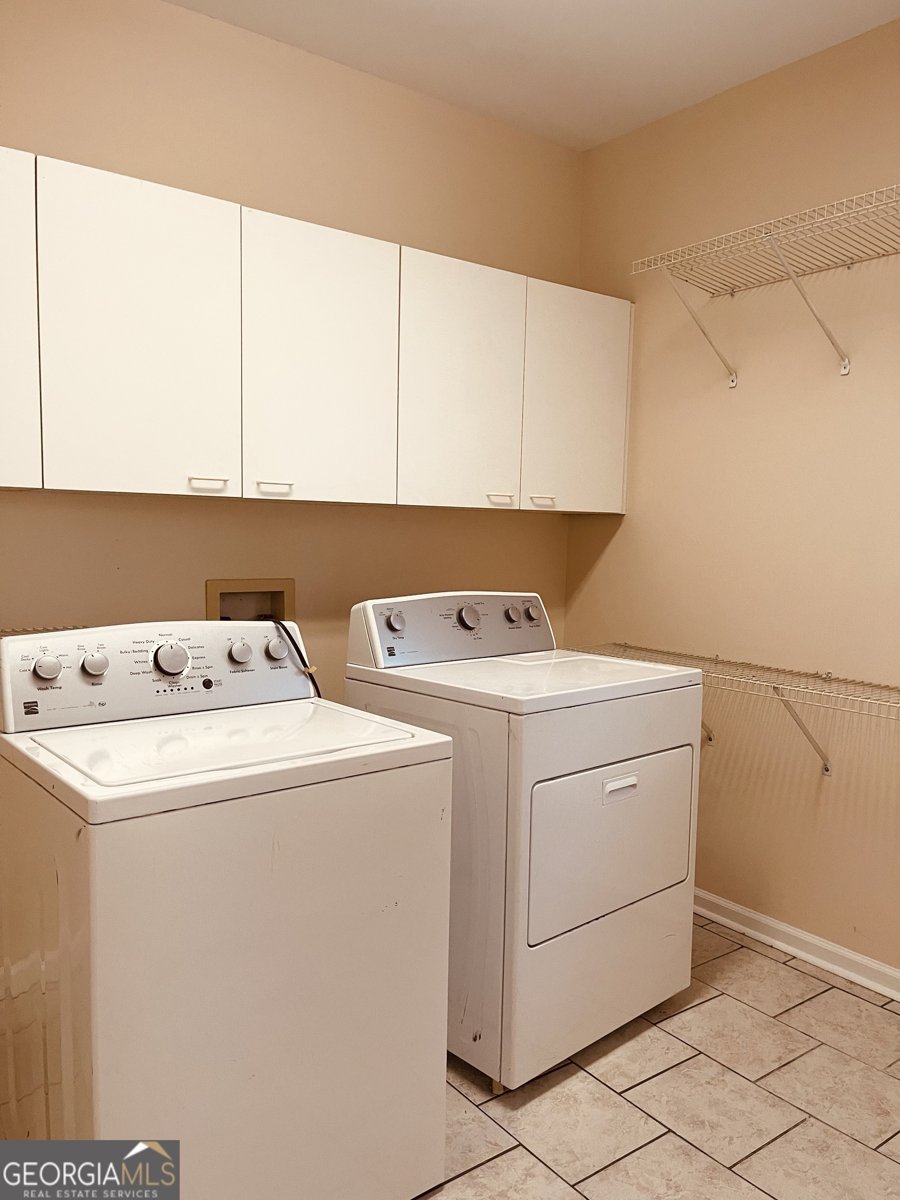 2030 CALMWATER Court Suwanee - 15