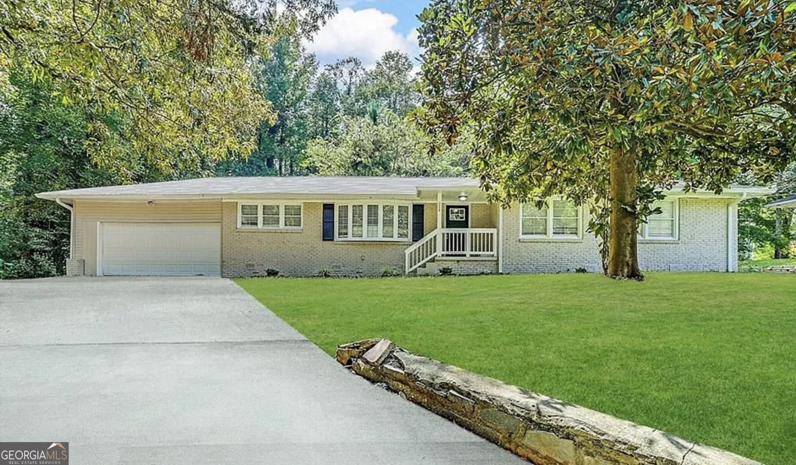 2228 Headland Drive East Point - 1