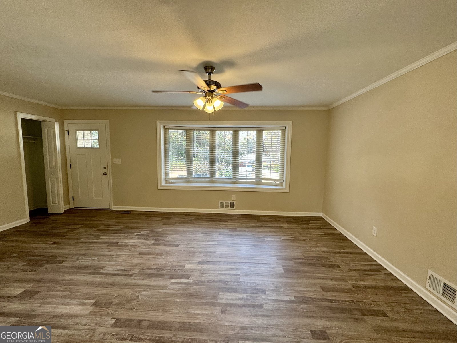 2228 Headland Drive East Point - 4