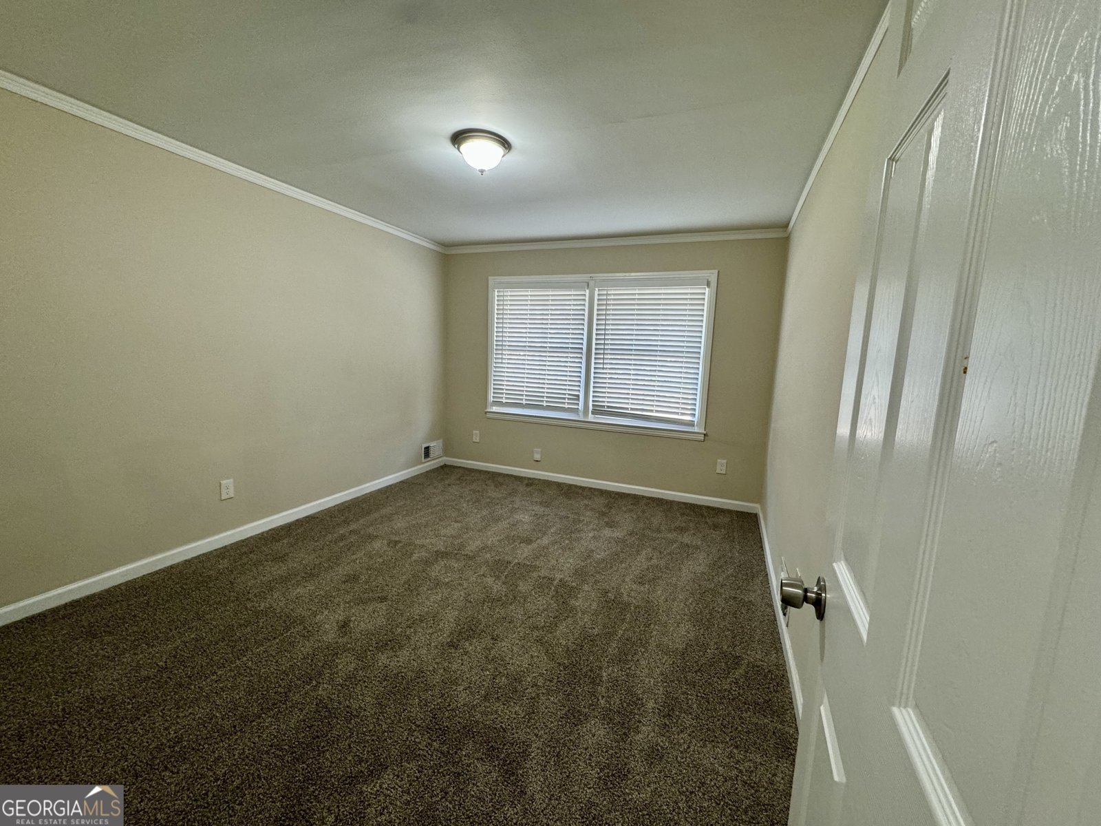 2228 Headland Drive East Point - 7