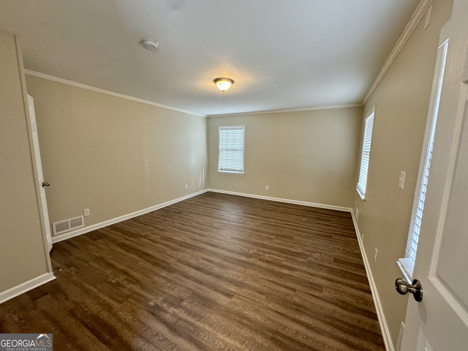 2430 Fern Valley Court East Point - 4