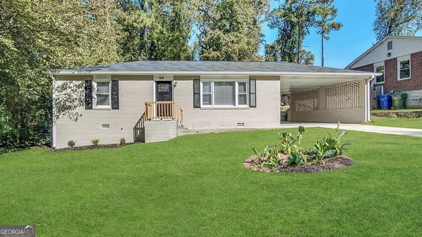 645 Steve Drive Atlanta - 1
