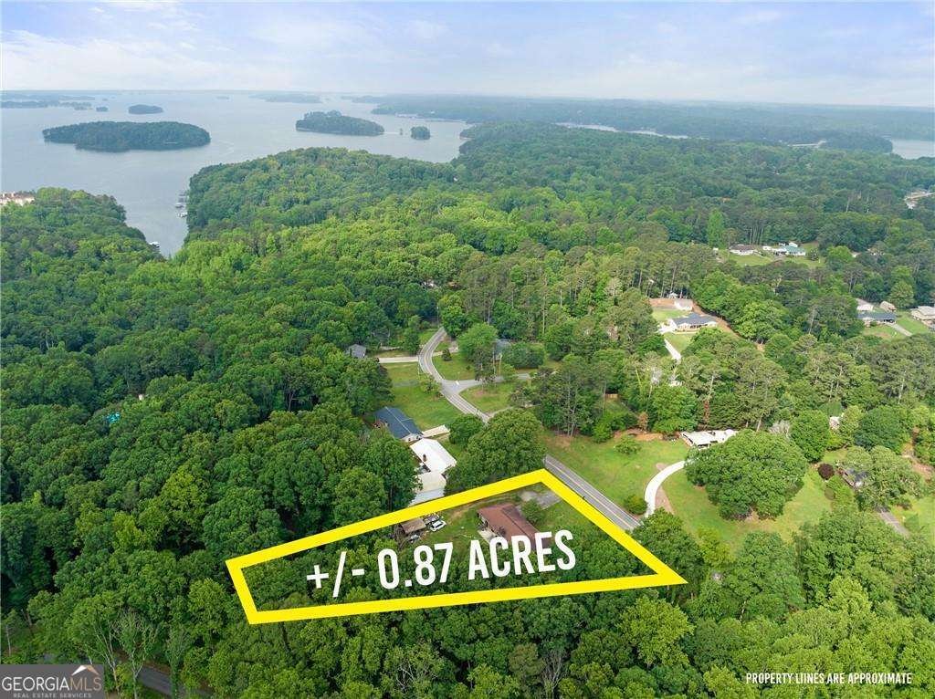 5059 Whispering Pines Drive Gainesville - 31