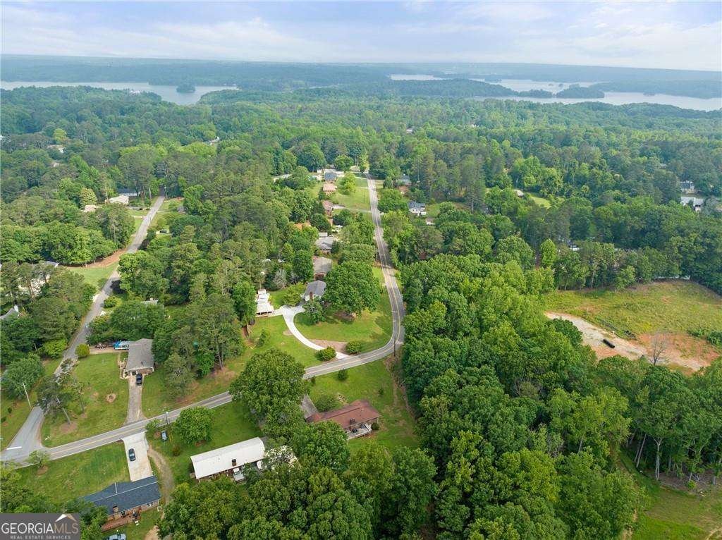 5059 Whispering Pines Drive Gainesville - 33