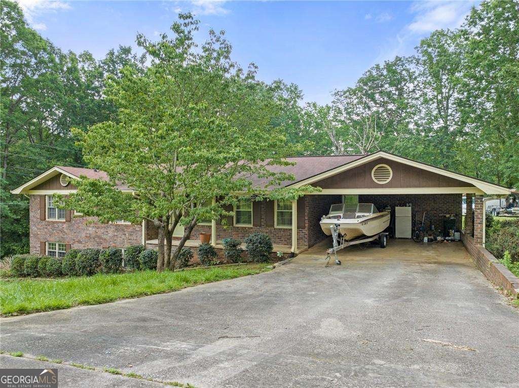 5059 Whispering Pines Drive Gainesville - 4