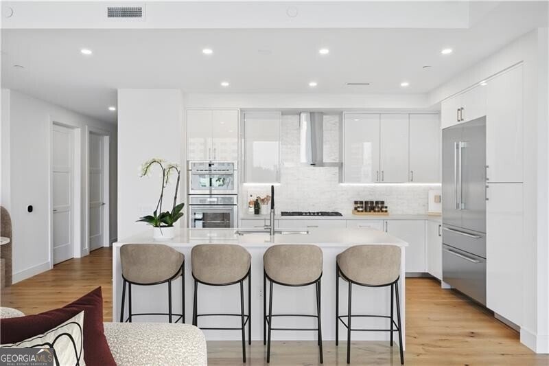 2425 PEACHTREE Road Atlanta - 2