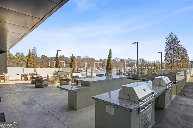 2425 PEACHTREE Road Atlanta - 20