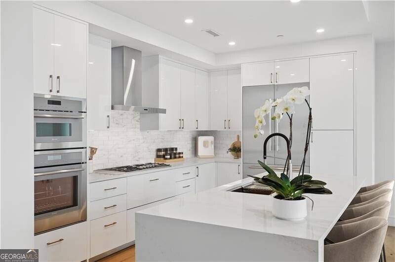 2425 PEACHTREE Road Atlanta - 4