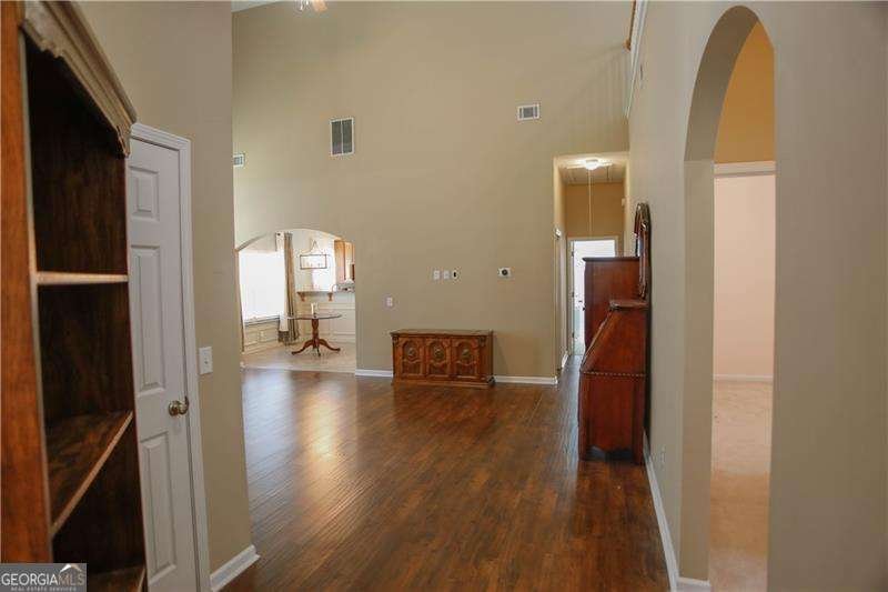 7230 Silk Tree Pointe Braselton - 30