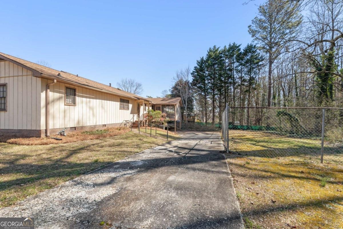 3439 Elm Creek Drive Marietta - 19