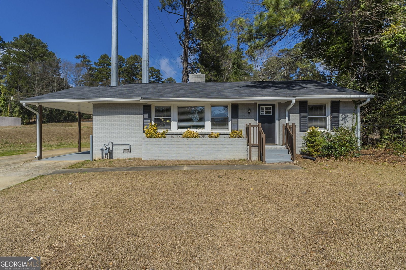1925 Campbellton Road Atlanta - 1