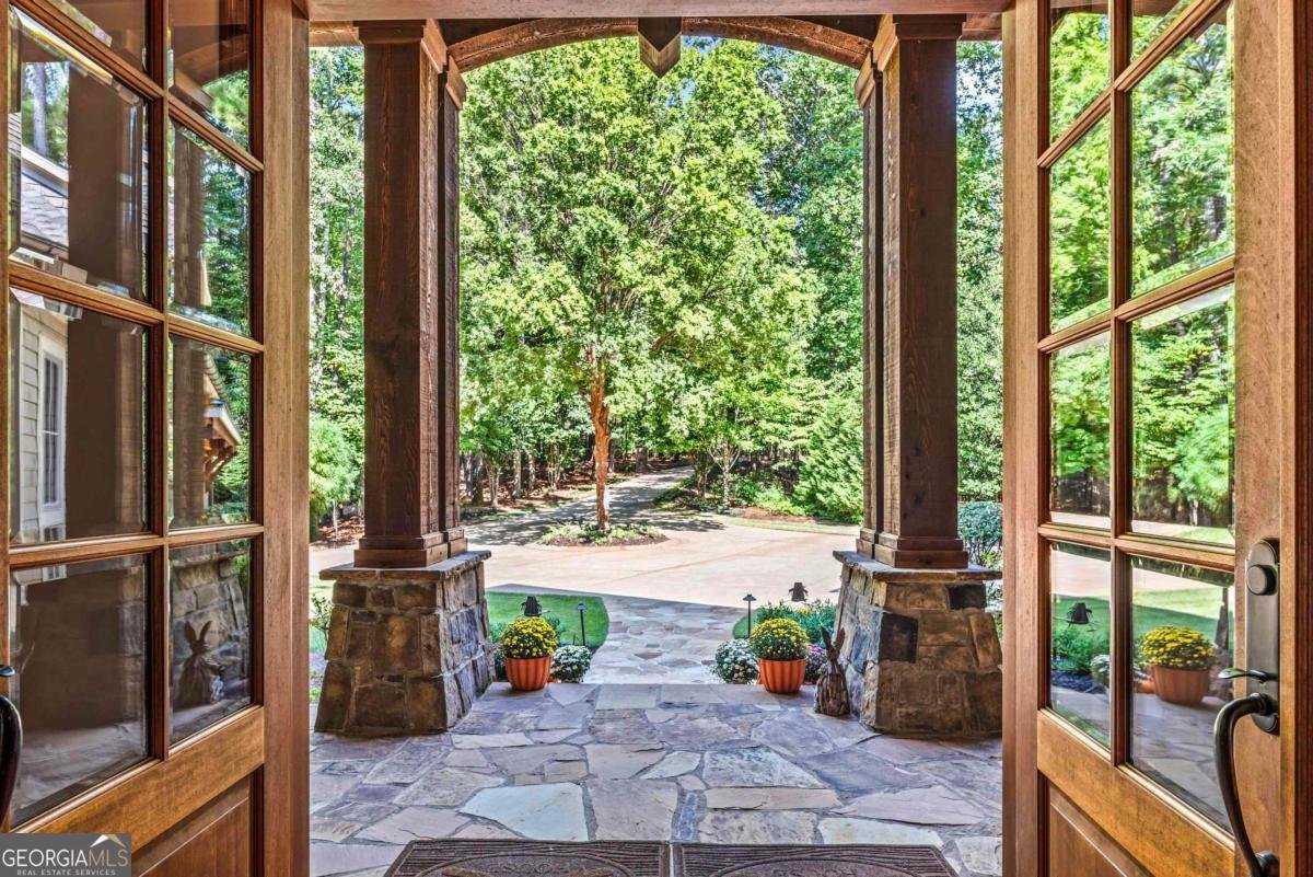 1831 Parrotts Pointe Road Greensboro - 11