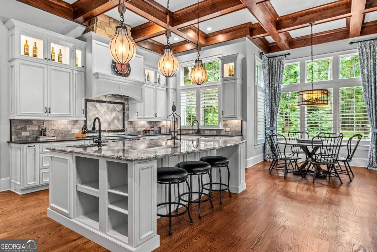 1831 Parrotts Pointe Road Greensboro - 26