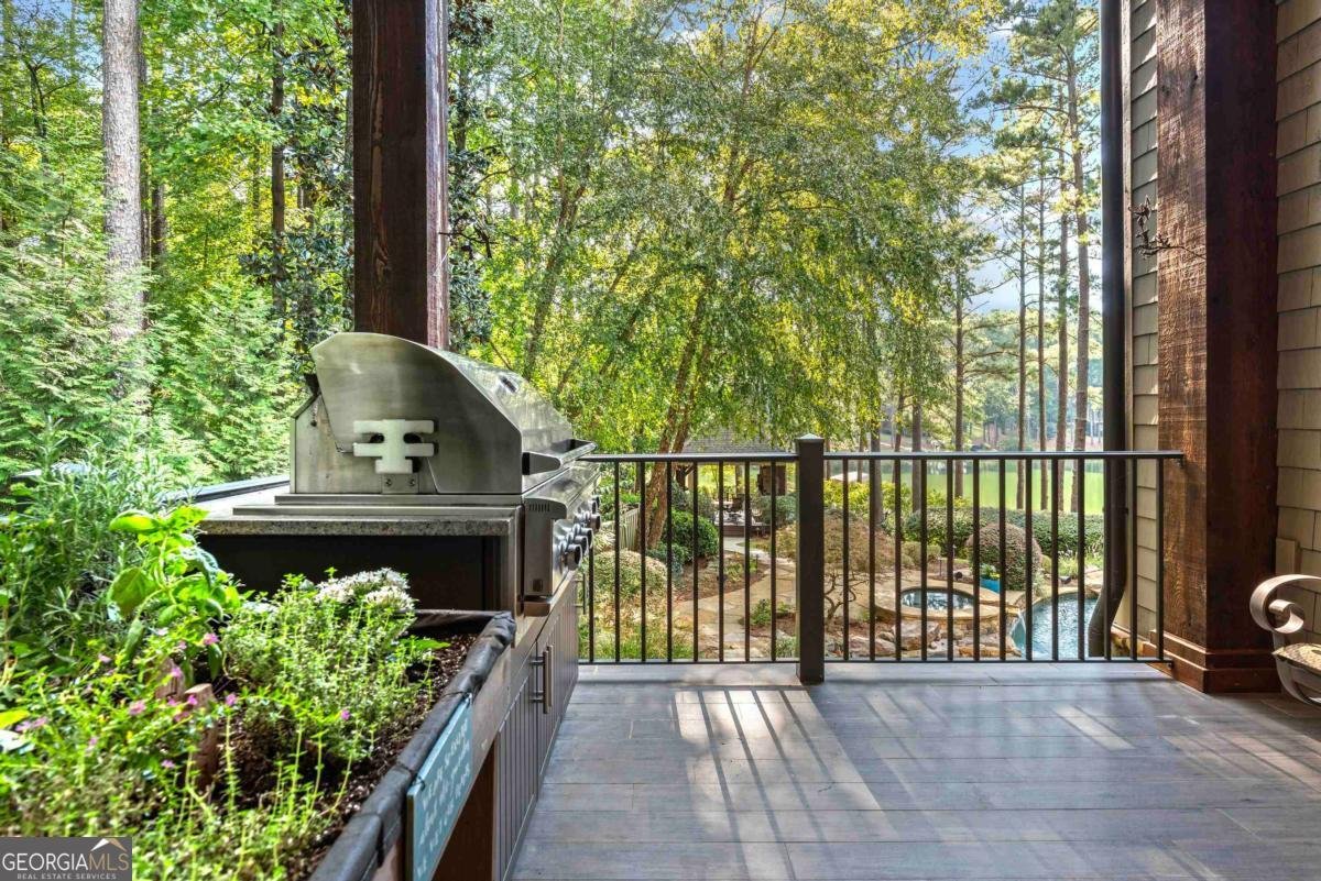 1831 Parrotts Pointe Road Greensboro - 28