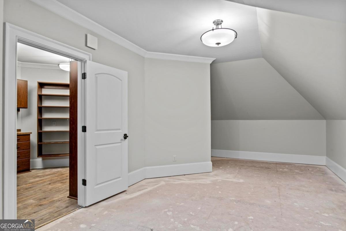 1831 Parrotts Pointe Road Greensboro - 44