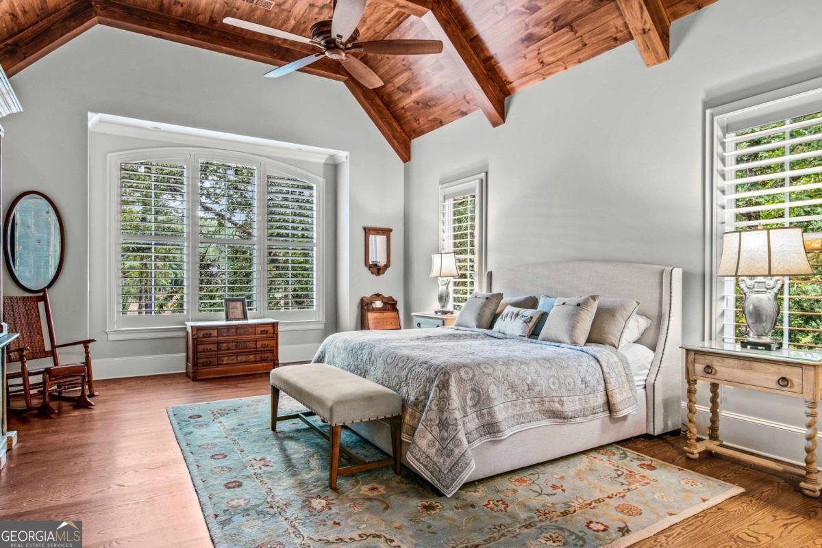 1831 Parrotts Pointe Road Greensboro - 45
