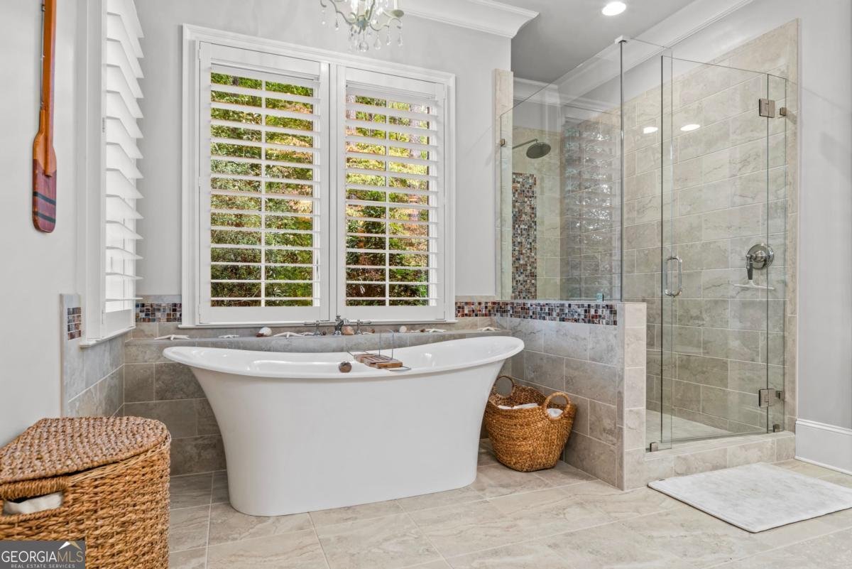 1831 Parrotts Pointe Road Greensboro - 54