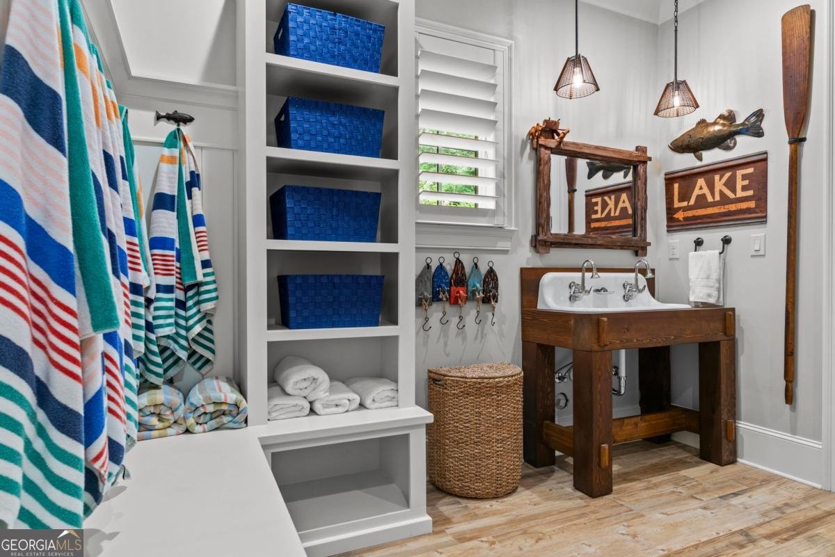 1831 Parrotts Pointe Road Greensboro - 65