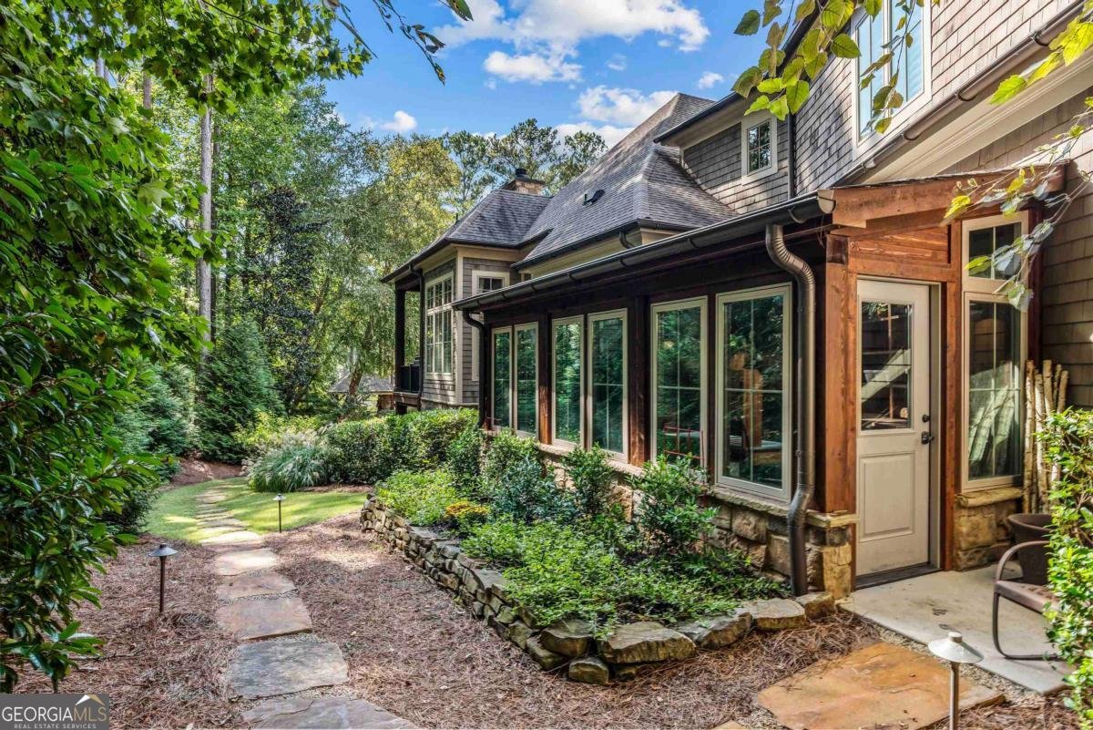 1831 Parrotts Pointe Road Greensboro - 69