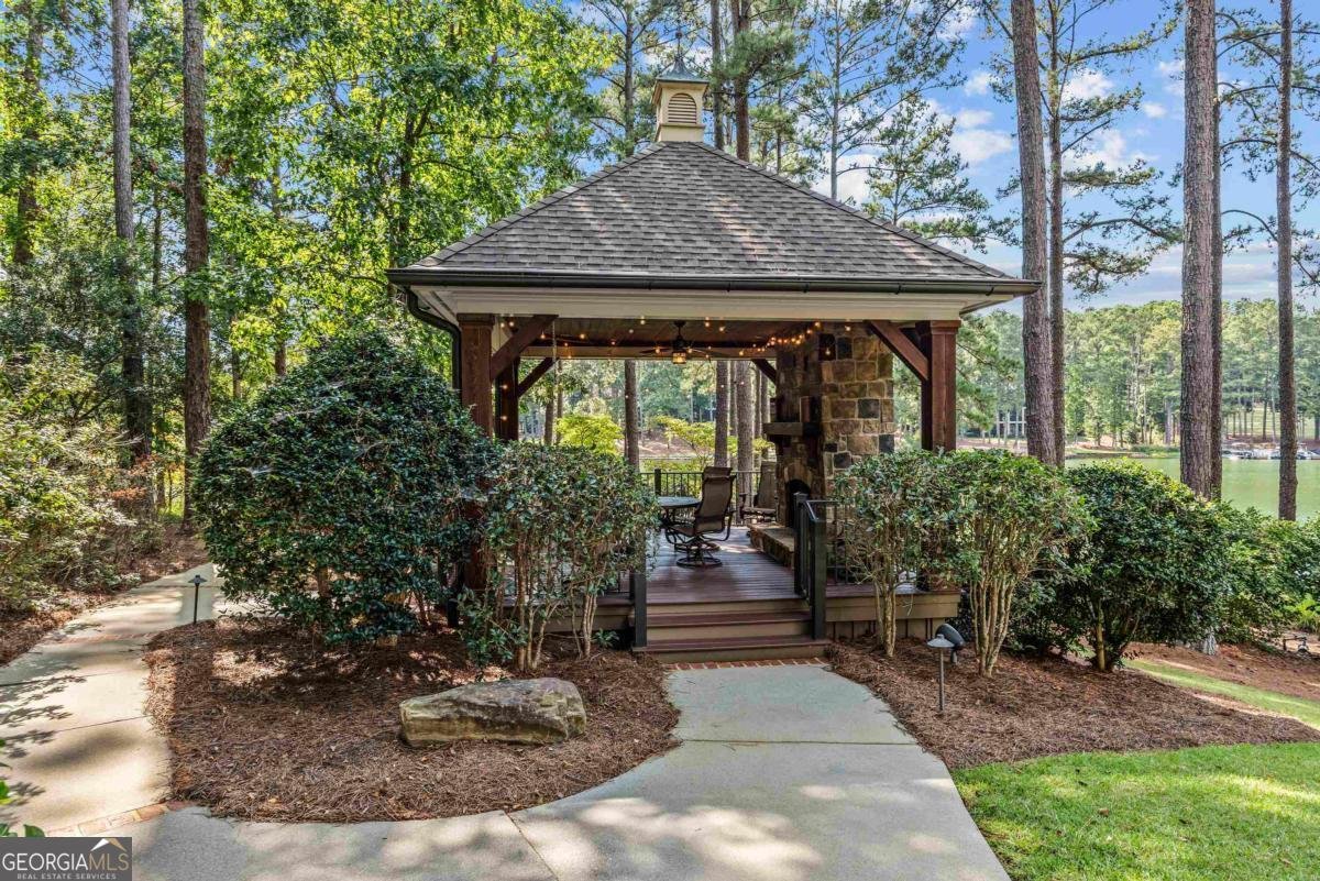 1831 Parrotts Pointe Road Greensboro - 74