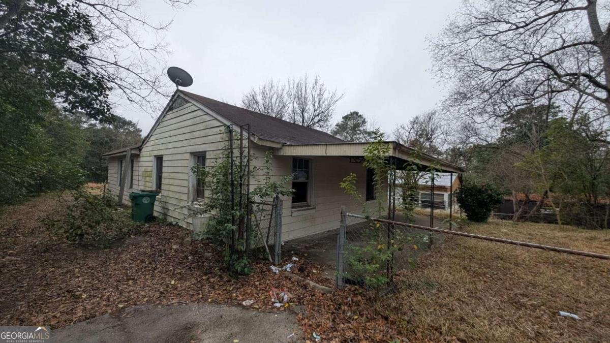 1220 Hillridge Drive Macon - 2