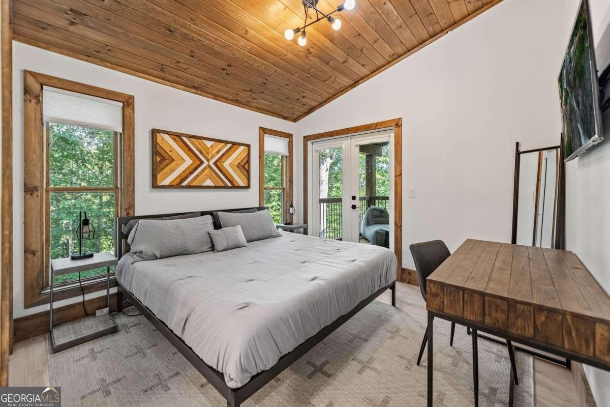 351 South Dream Catcher Blue Ridge - 24