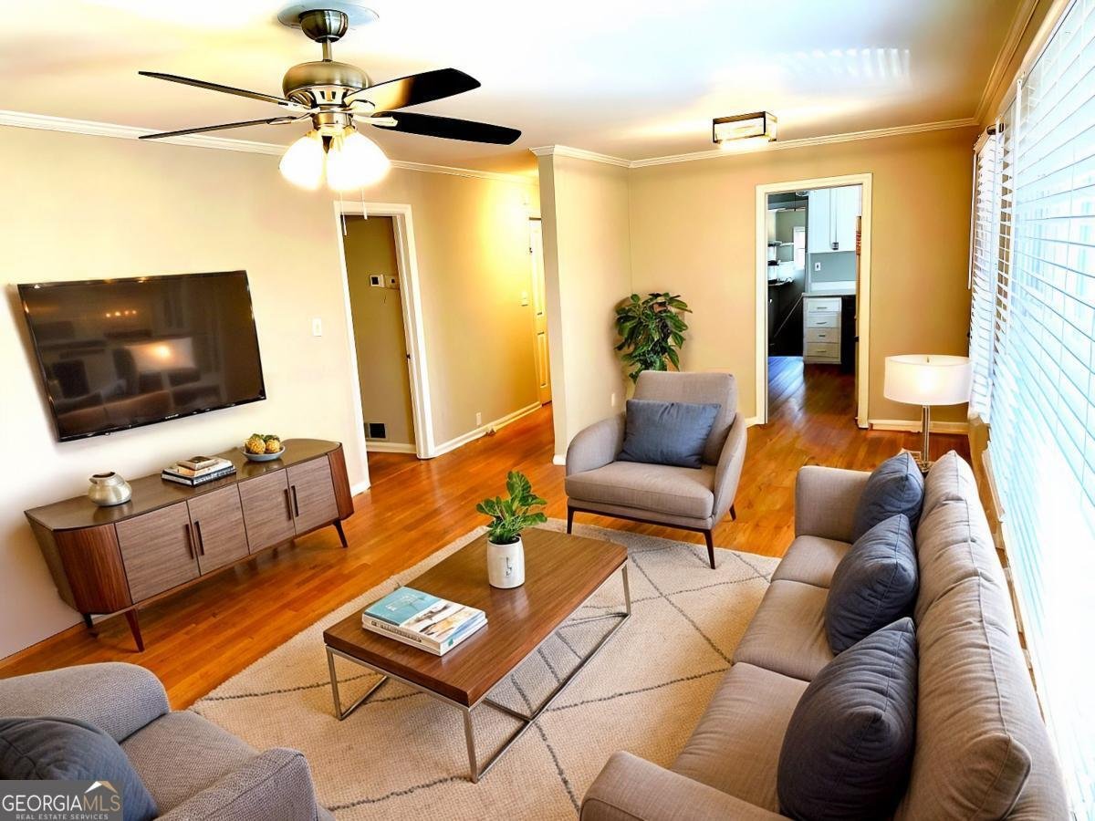 2257 Collins Drive East Point - 2
