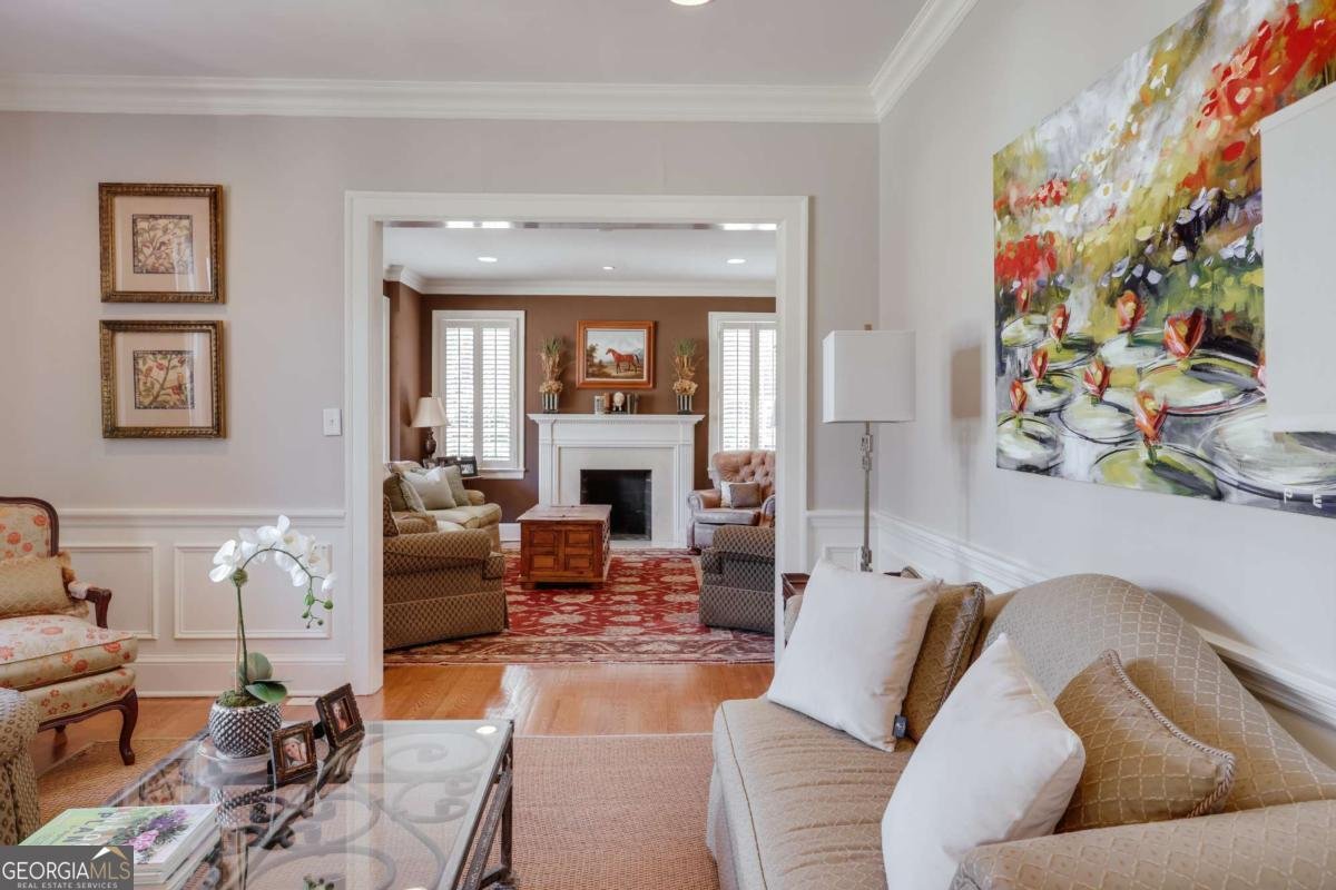 577 Cloverhurst Avenue Athens - 13