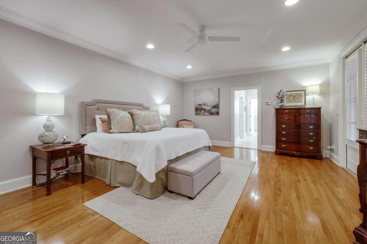 577 Cloverhurst Avenue Athens - 25