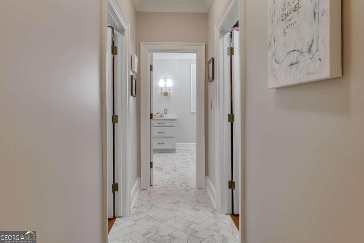 577 Cloverhurst Avenue Athens - 27