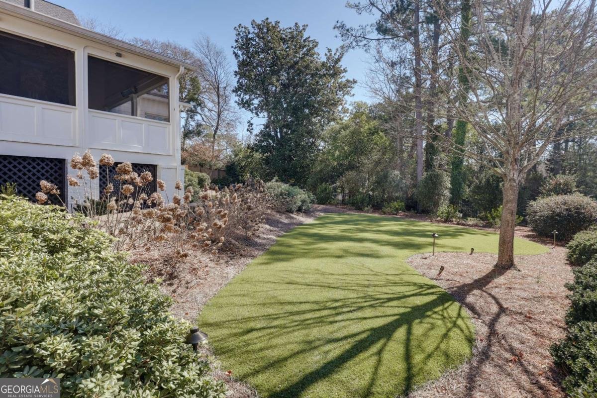 577 Cloverhurst Avenue Athens - 55
