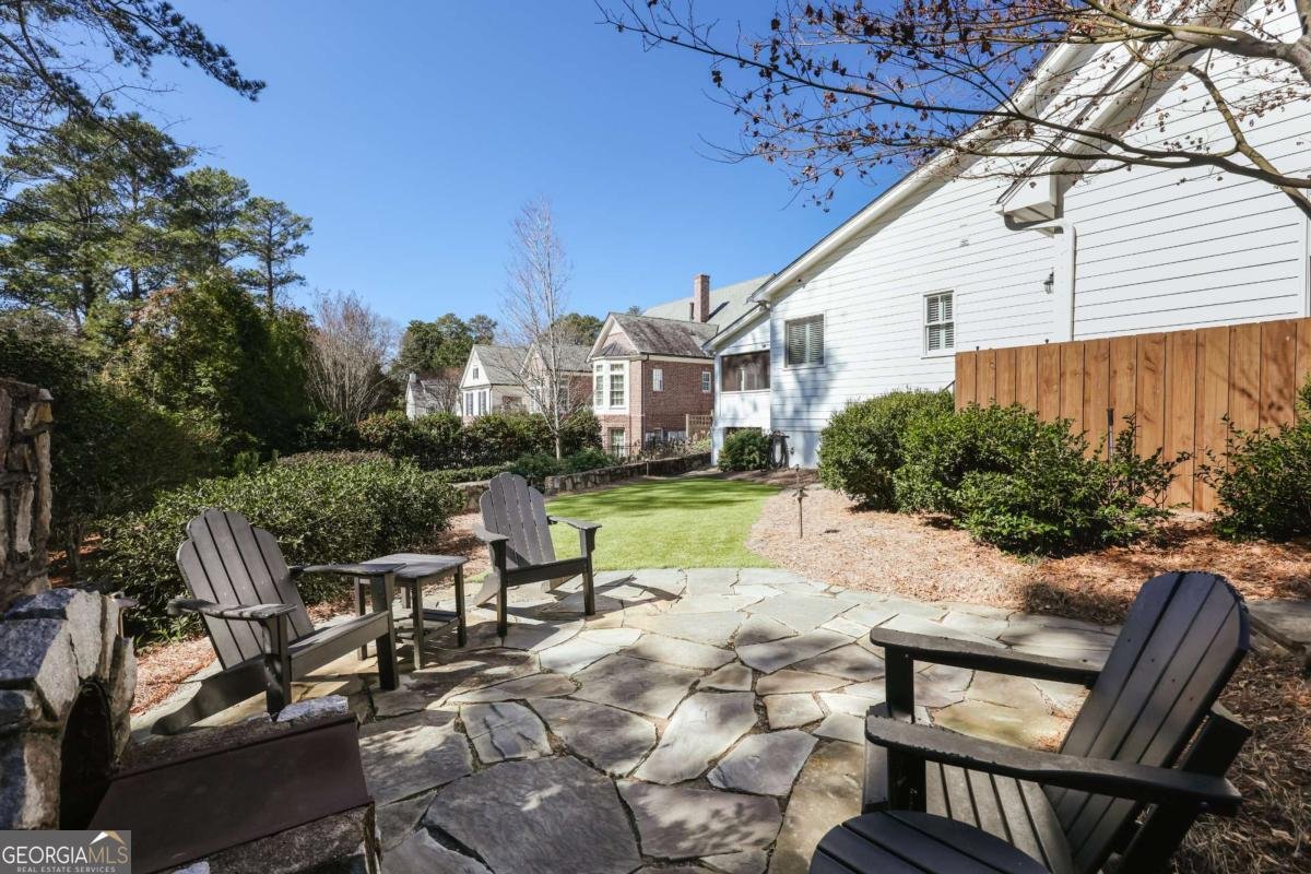 577 Cloverhurst Avenue Athens - 58